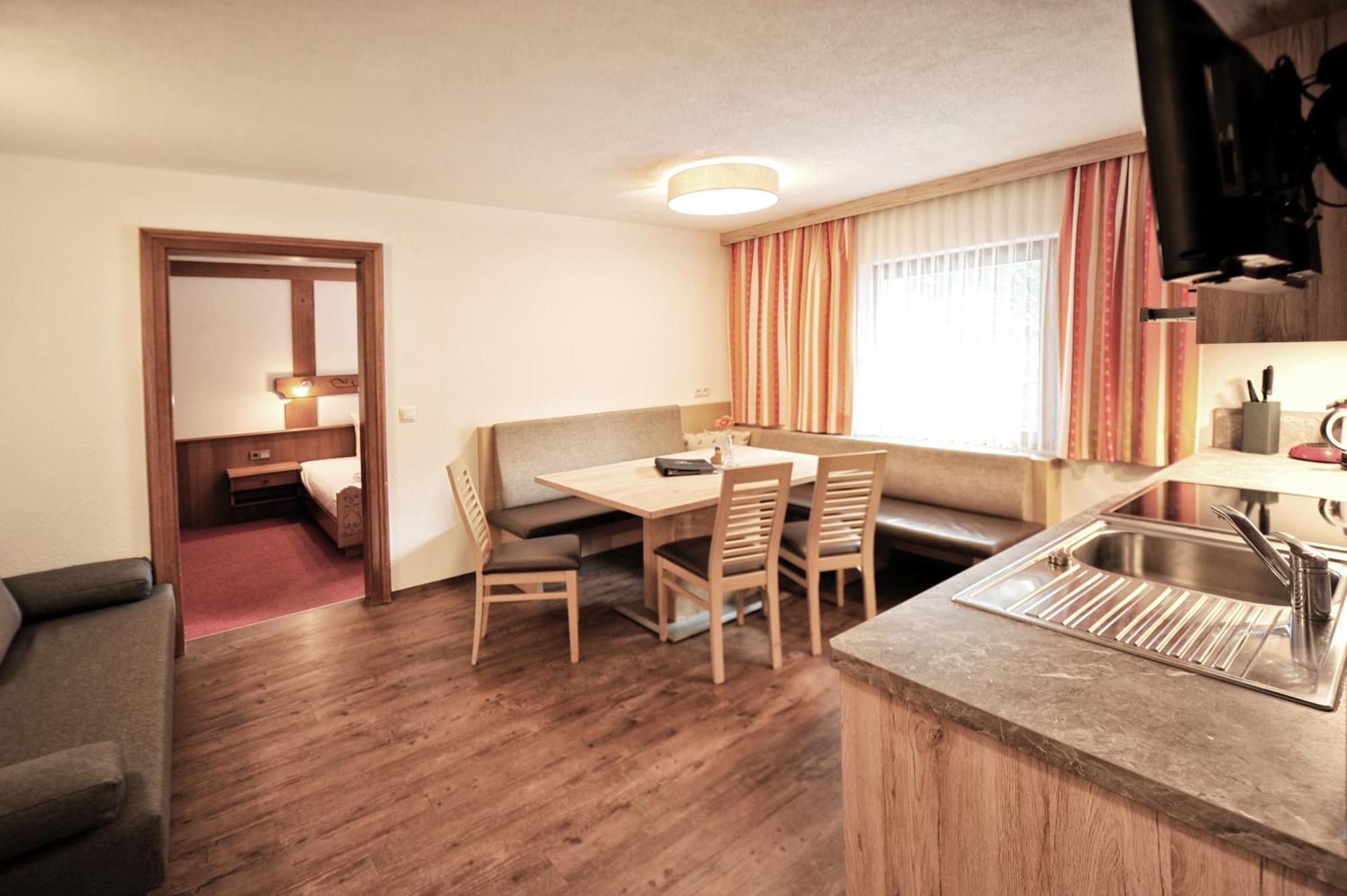 Haus Enzian Apartment Fiss Luaran gambar